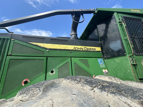 2016 John Deere 848L