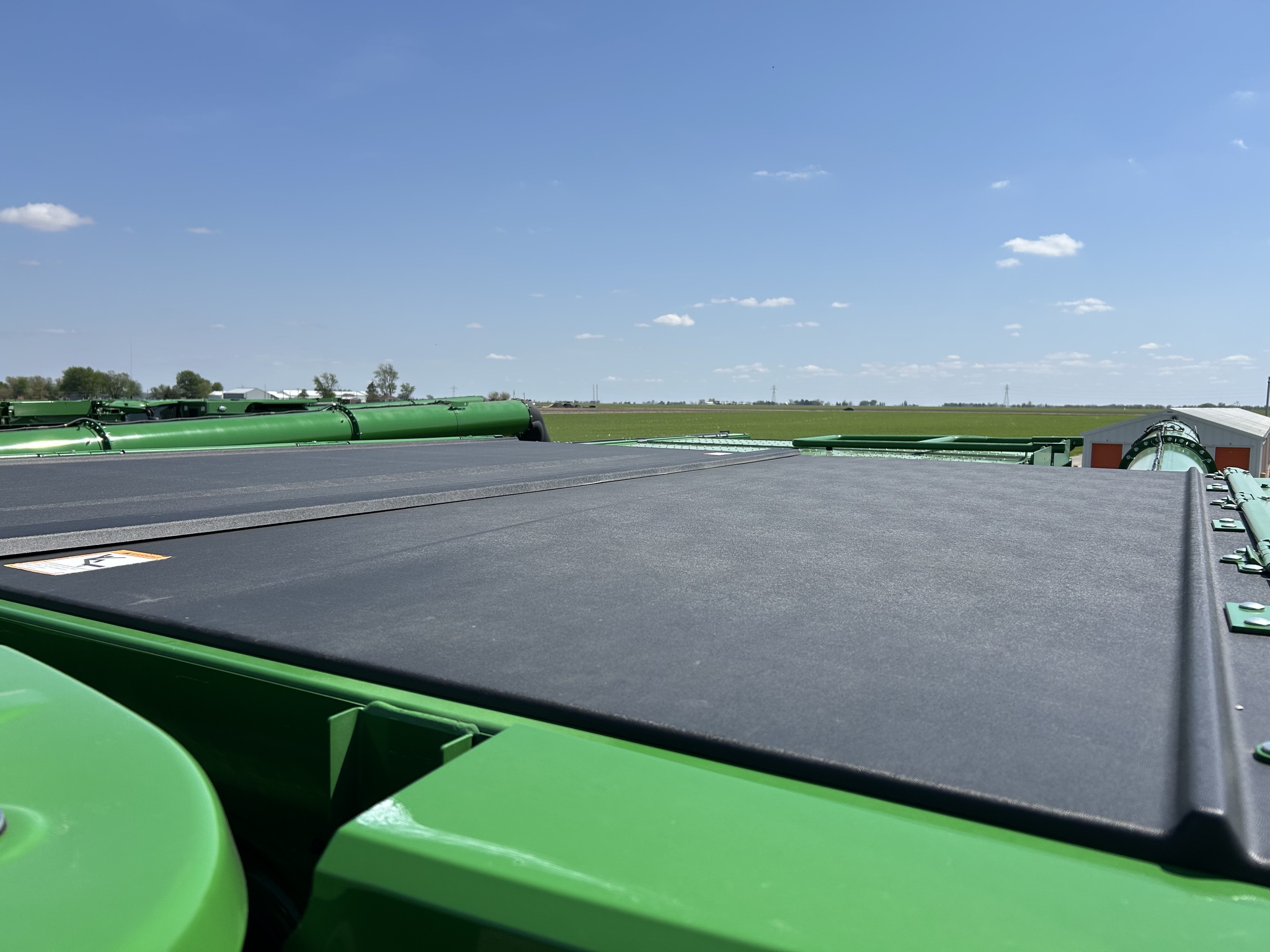  2025 John Deere S7 800 at Heritage Tractor in Brimfield, IL