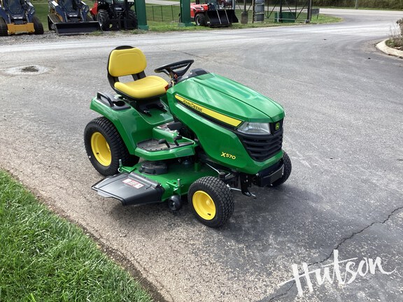 Photo of 2024 John Deere X570