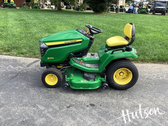 Photo of 2024 John Deere X570