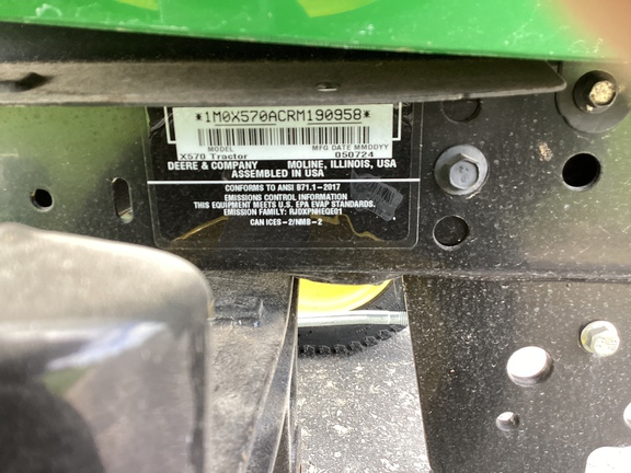 Photo of 2024 John Deere X570