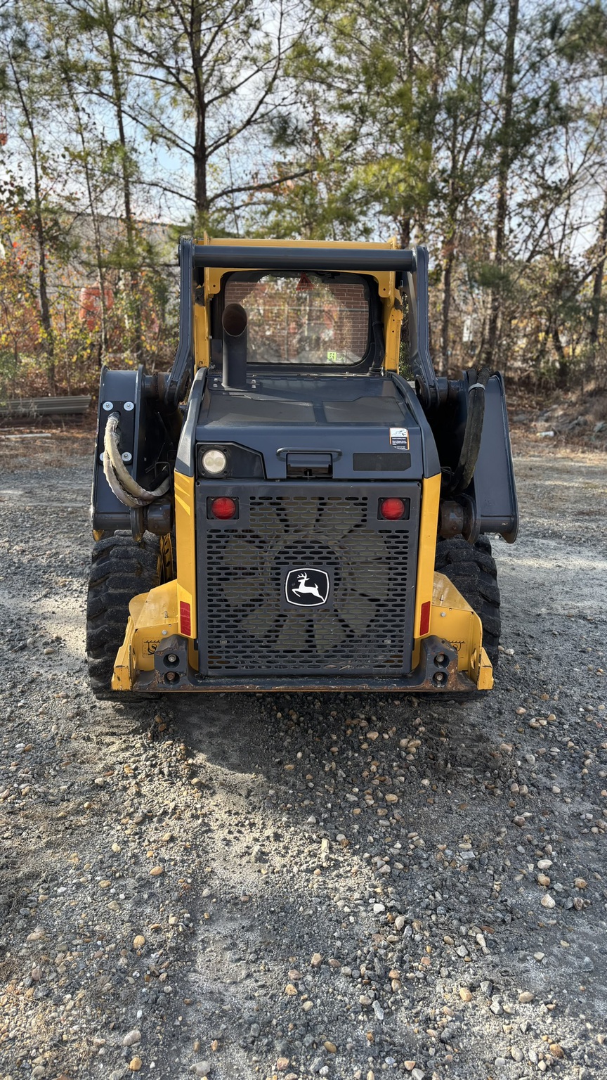 2019 John Deere 324G Image 4