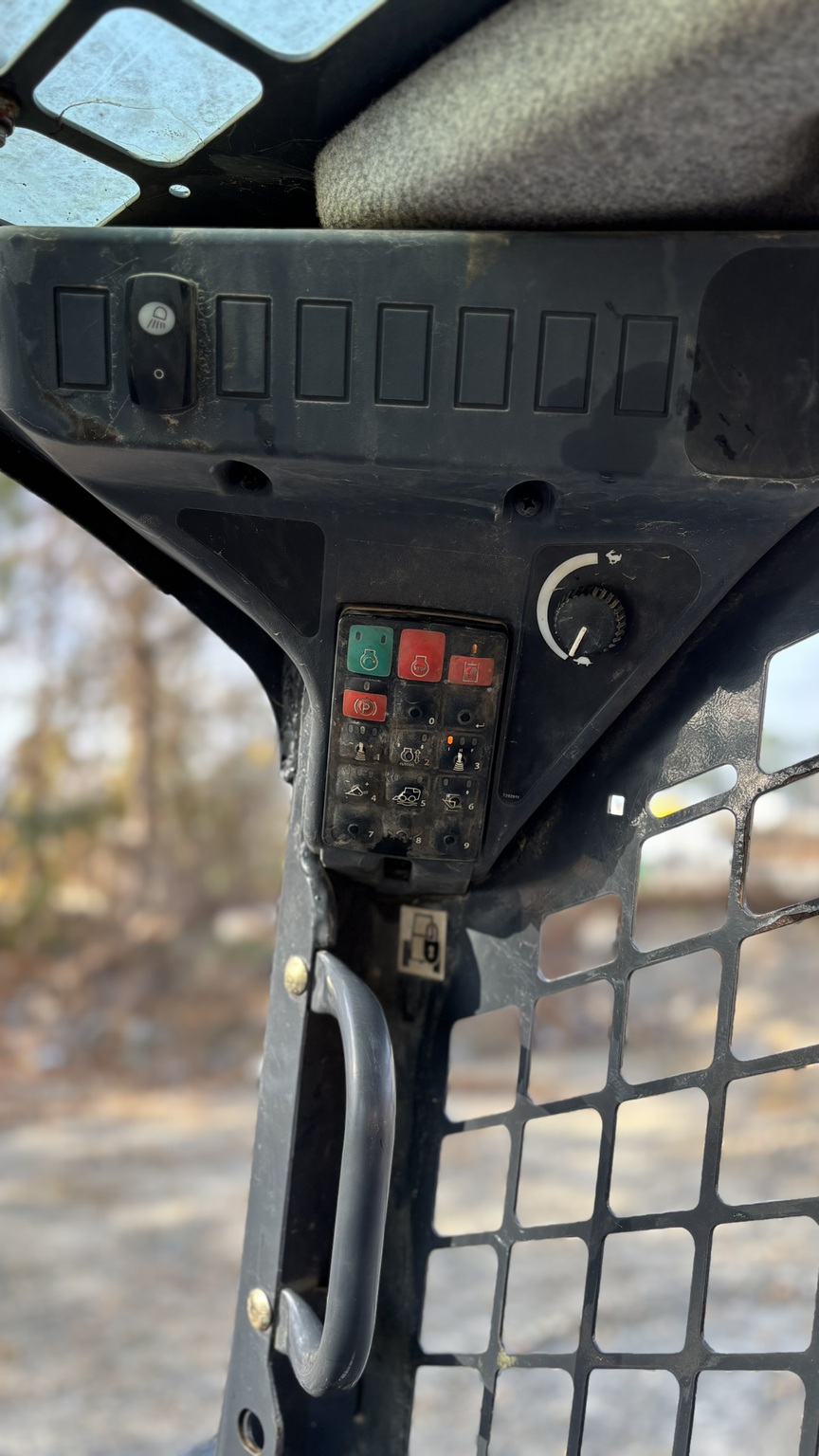 2019 John Deere 324G Image 13