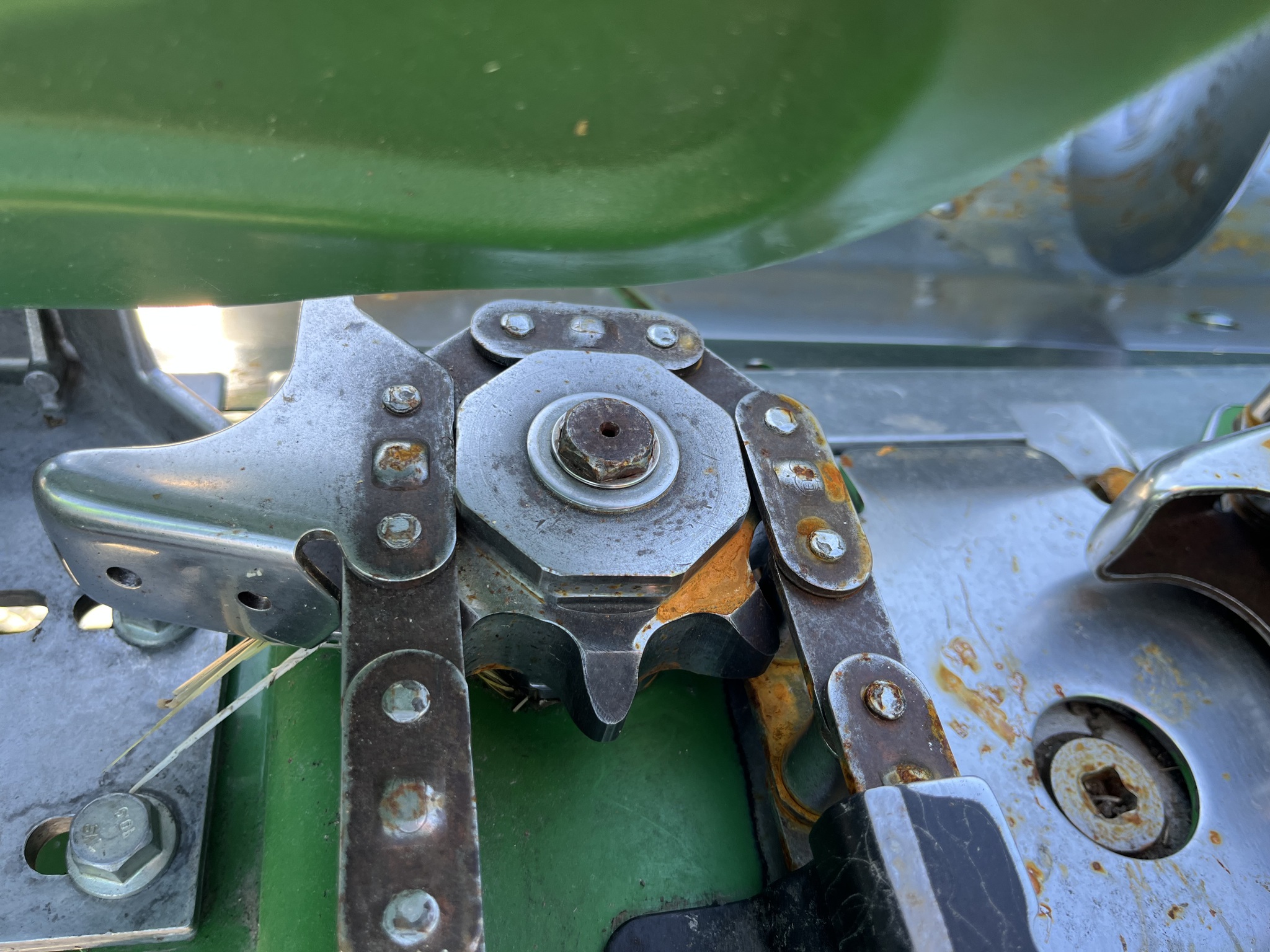  2021 John Deere C8R at Heritage Tractor in Seneca, KS