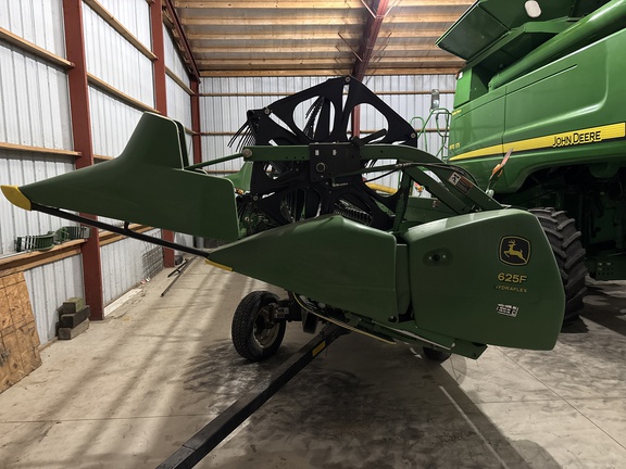 Used 2004 John Deere 625F Combine Platforms at Koenig Equipment in Greenville, OH - Photo0