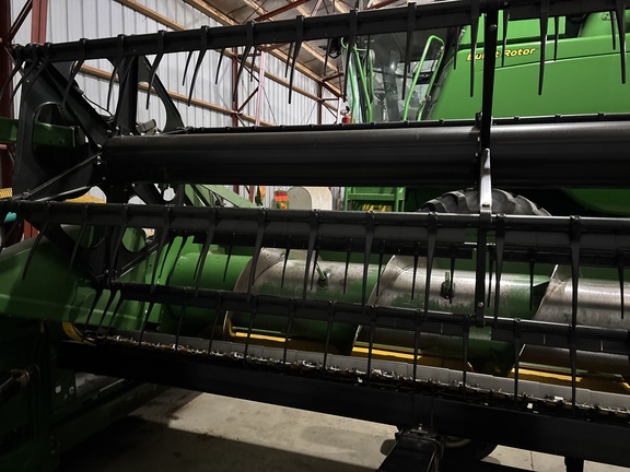 Used 2004 John Deere 625F Combine Platforms at Koenig Equipment in Greenville, OH - Photo10