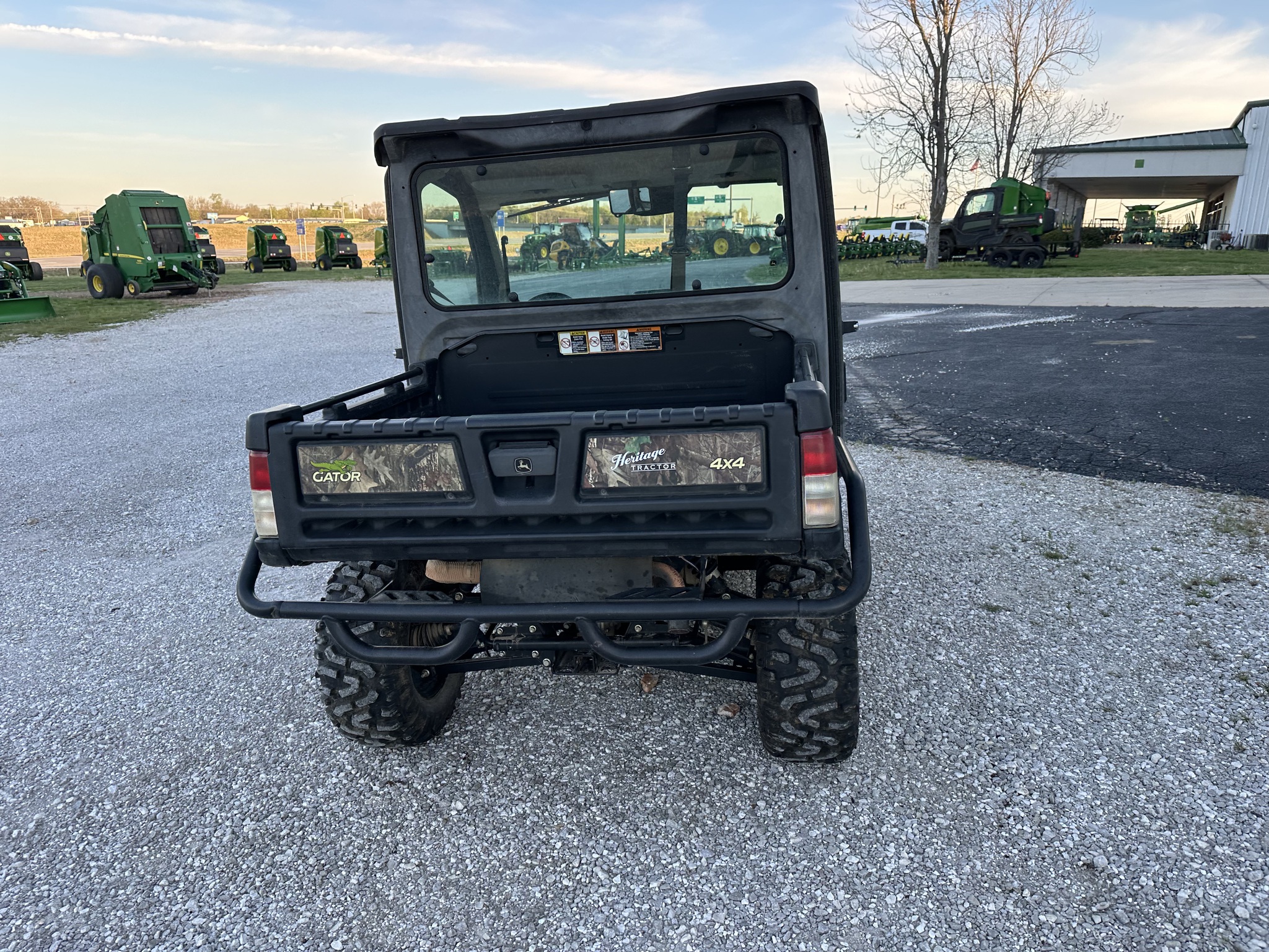  2021 John Deere XUV 835R at Heritage Tractor in Joplin, MO