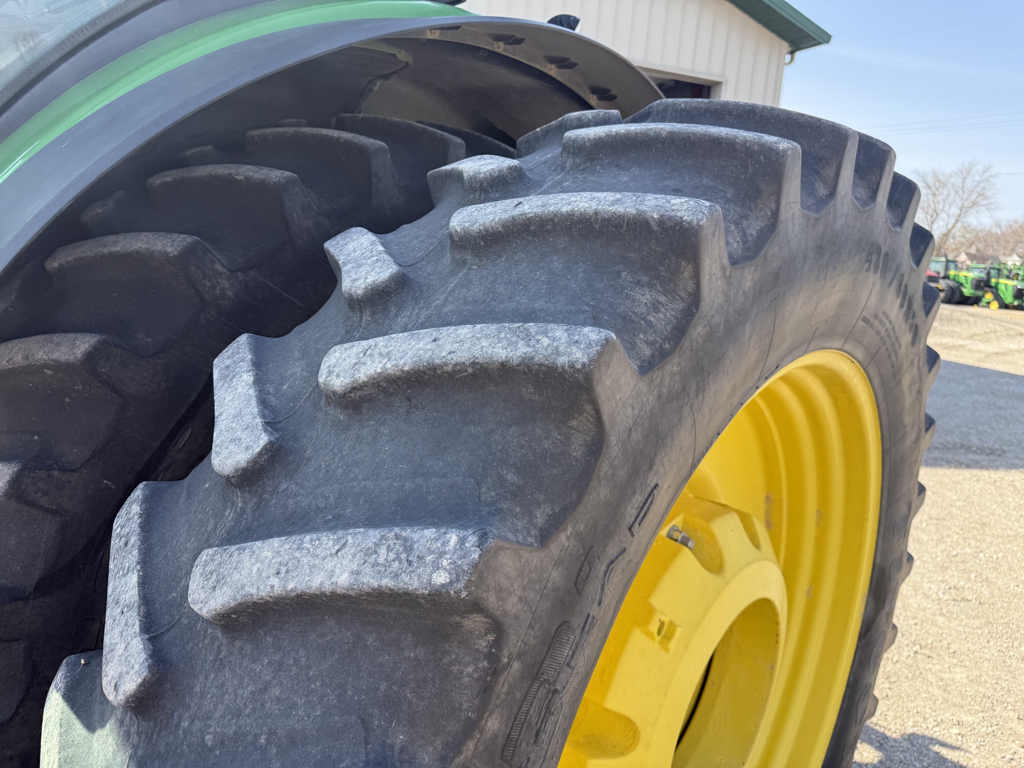  2019 John Deere 8295R at Heritage Tractor in Pontiac, IL