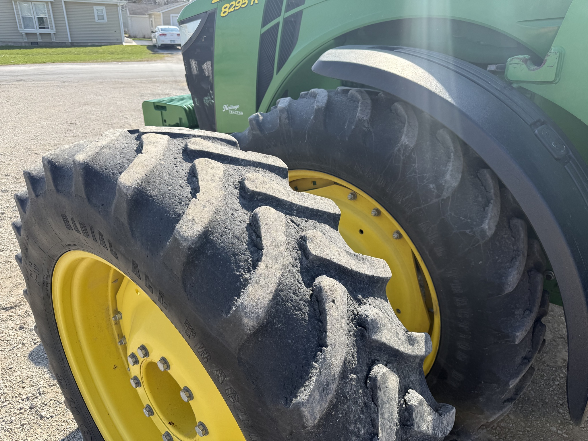  2019 John Deere 8295R at Heritage Tractor in Pontiac, IL