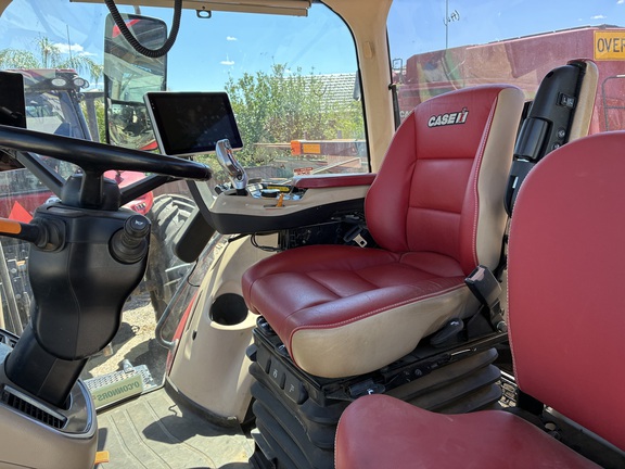 Case IH Magnum 340 image 7