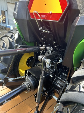 2021 John Deere 3038E-4