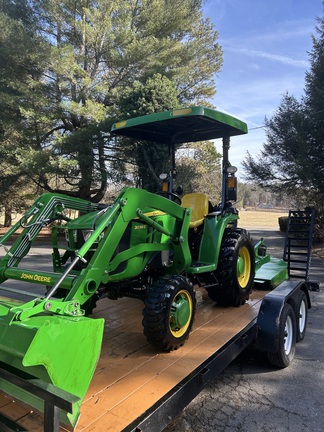 2021 John Deere 3038E-10