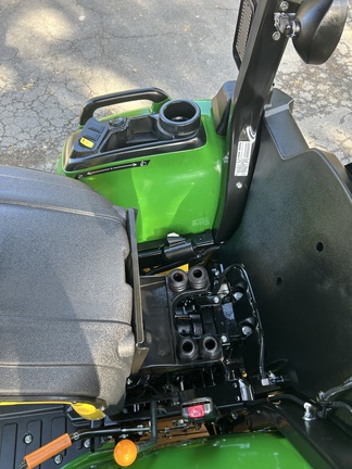 2021 John Deere 3038E-12