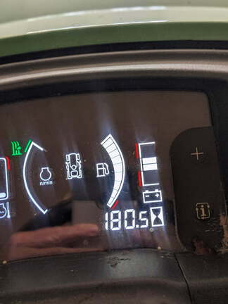 2021 John Deere X734 - Photo5