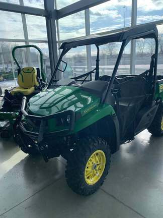 2025 John Deere XUV590M