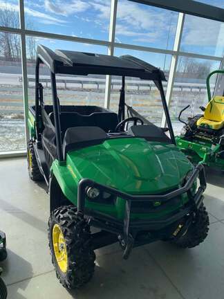 2025 John Deere XUV590M-2