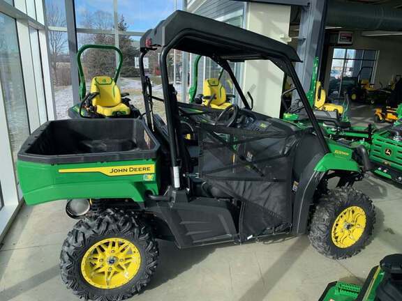 2025 John Deere XUV590M-4