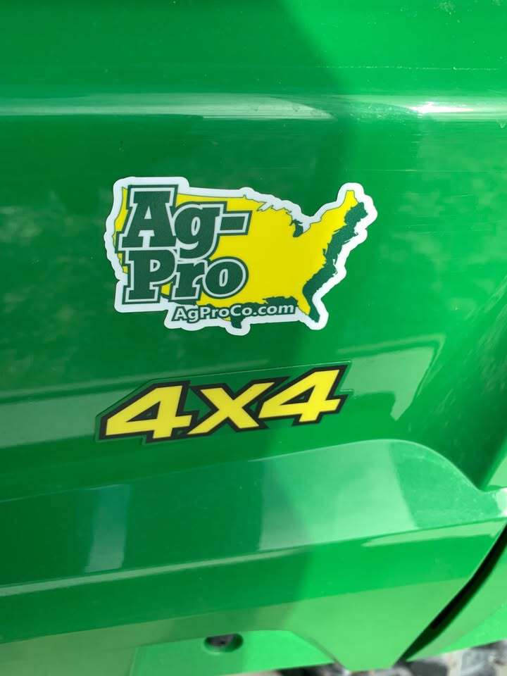 2025 John Deere XUV 590M Image 6