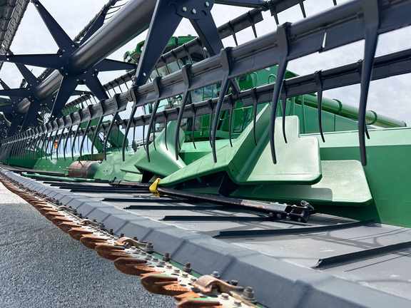 2015 John-Deere 640FD