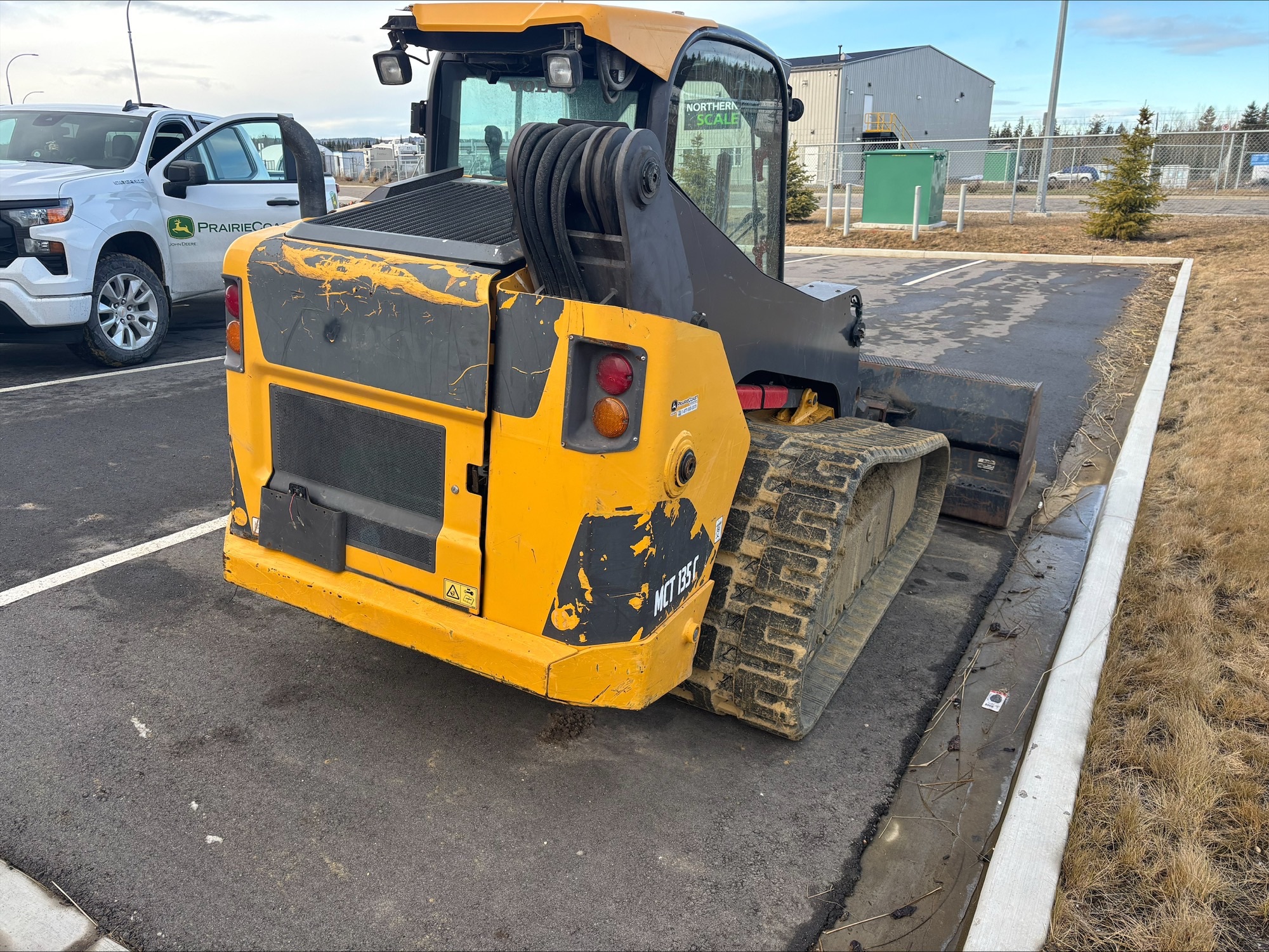 2018 Volvo T135C Image 4