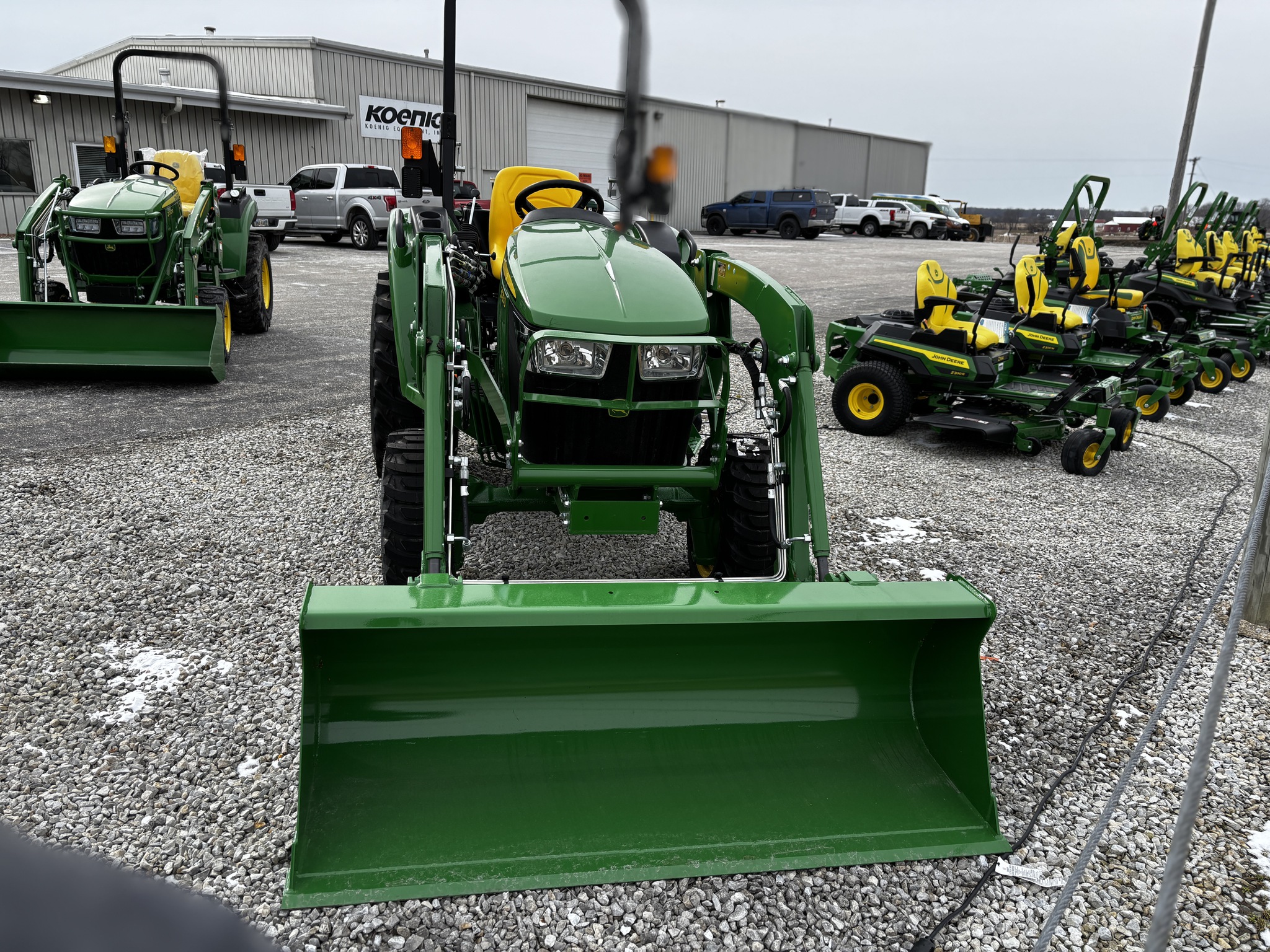 New In-Stock 2025 John Deere 3025D Compact Utility Tractors at Koenig Equipment in Richmond, IN - PhotoXL1