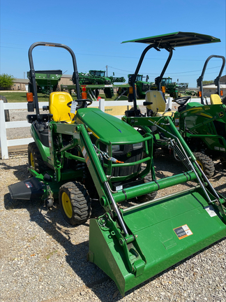 2015 John Deere 1025R