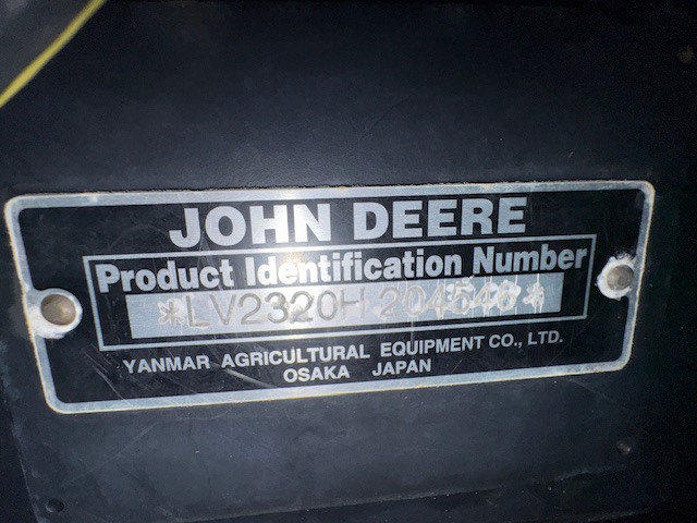 2007 John Deere 2320 Image 11