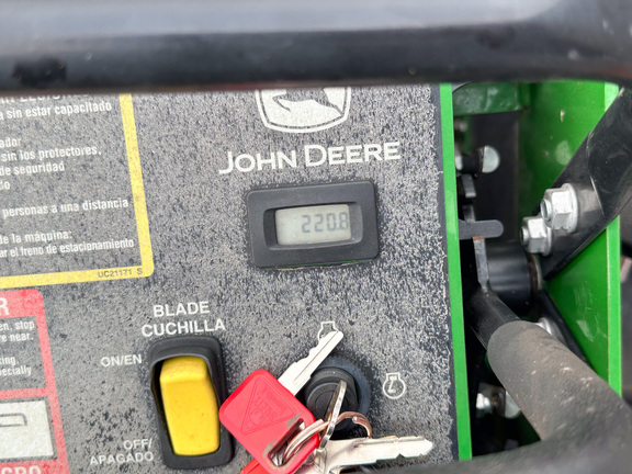 2021 John-Deere 636M