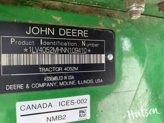 Photo of 2022 John Deere 4052M