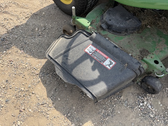 2024 John Deere X390 - Photo17