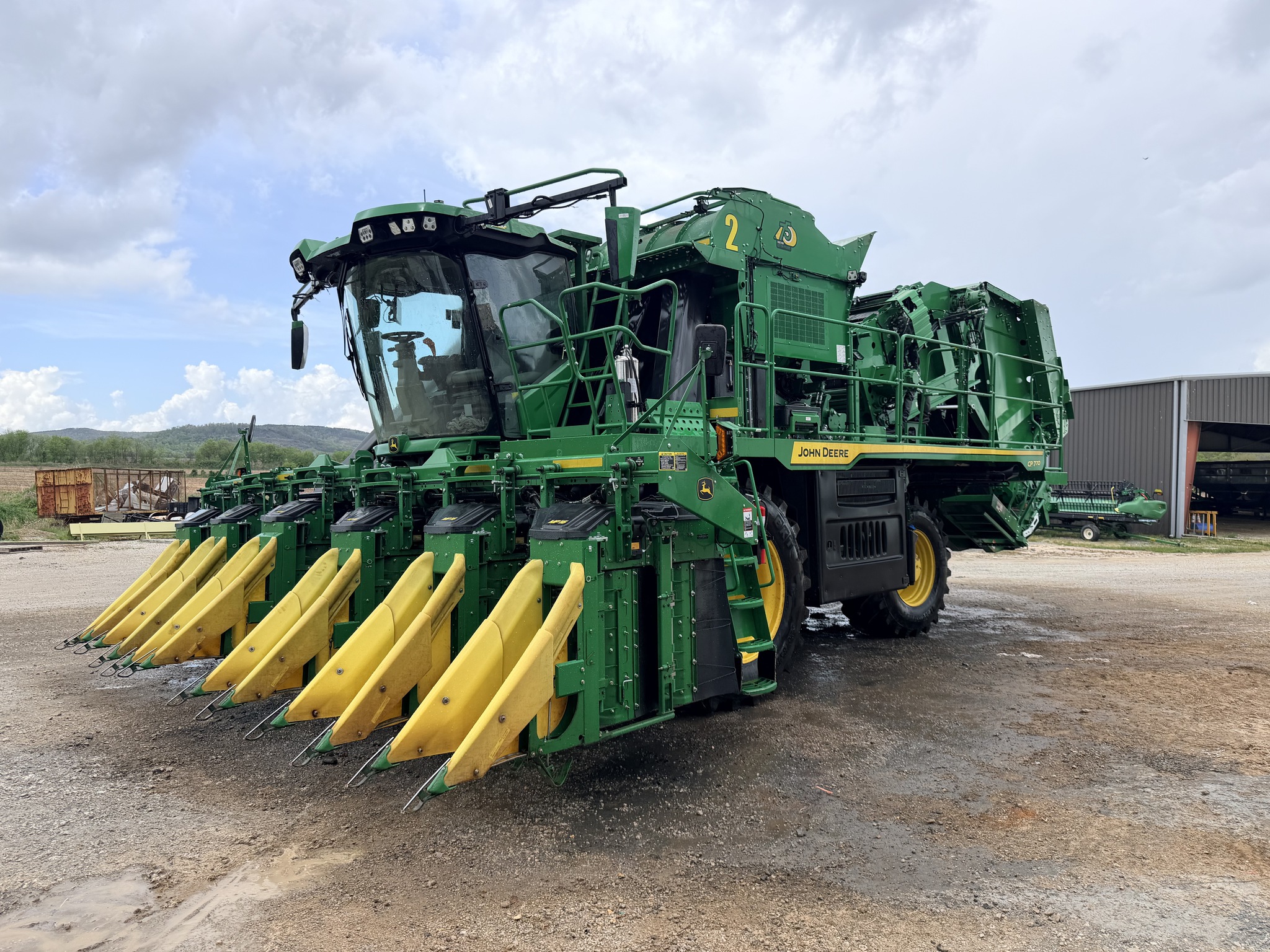 2025 John Deere CP770