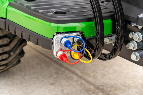 New In-Stock 2026 John Deere 1025R Compact Utility Tractors at Koenig Equipment in Tipp City, OH - Photo7