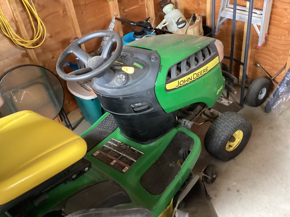 2012 John Deere D130 - Photo2