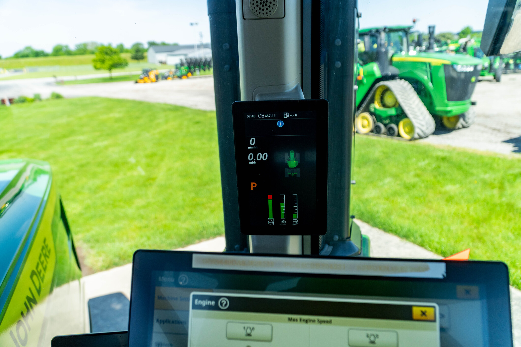 Used 2025 John Deere 9RX 640 Track Tractors at Koenig Equipment in Anna, OH - PhotoXL34