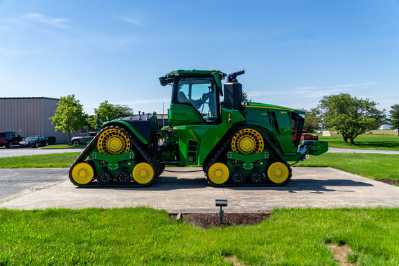Used 2025 John Deere 9RX 640 Track Tractors at Koenig Equipment in Anna, OH - Photo6