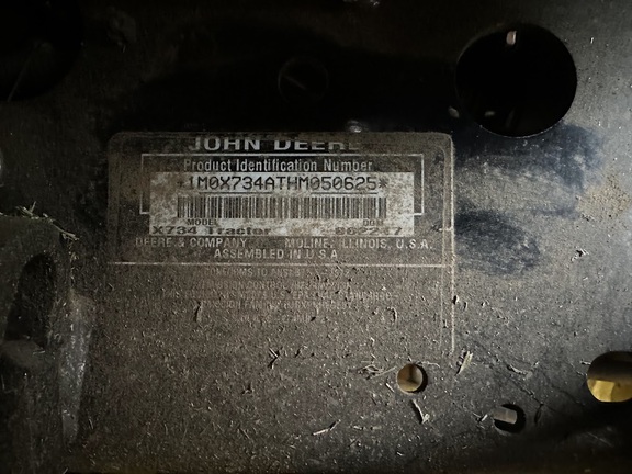 2017 John Deere X734 - Photo5