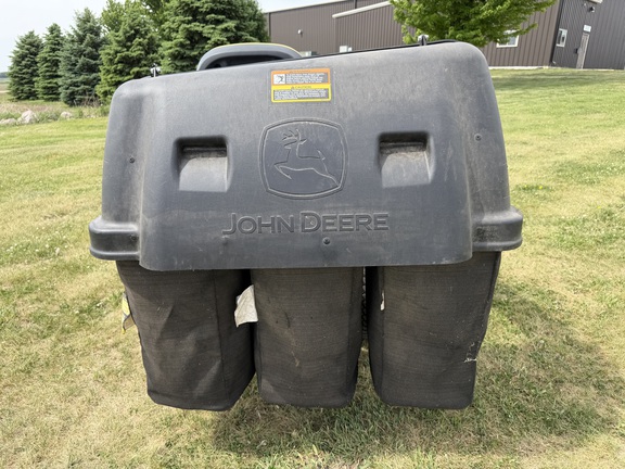 2017 John Deere X734 - Photo4