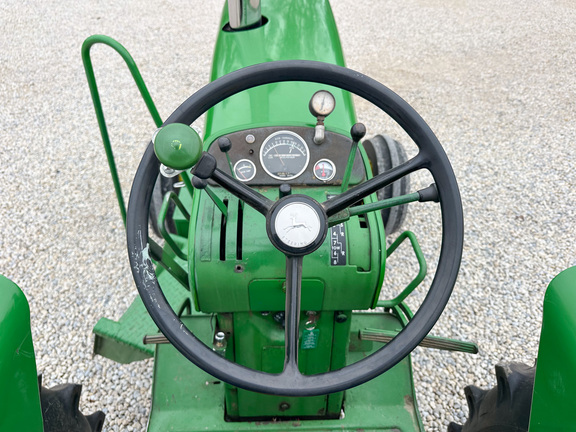 1962 John-Deere 4010