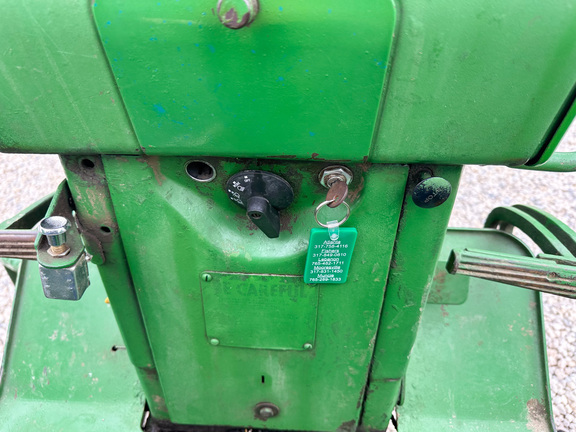 1962 John-Deere 4010