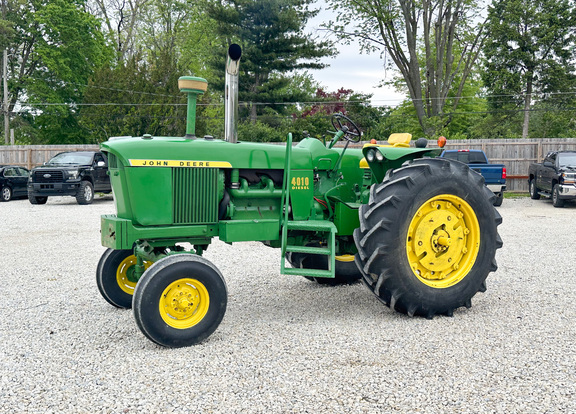 1962 John-Deere 4010