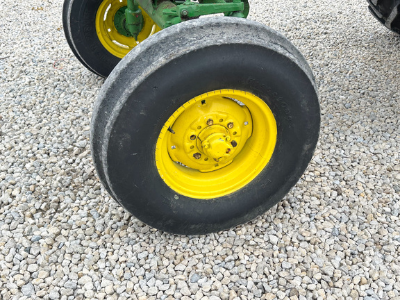 1962 John-Deere 4010