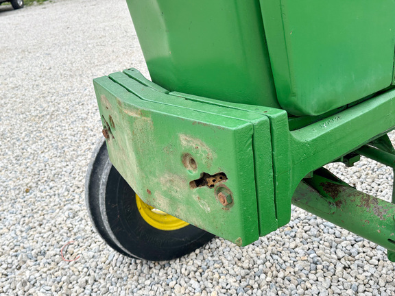1962 John-Deere 4010