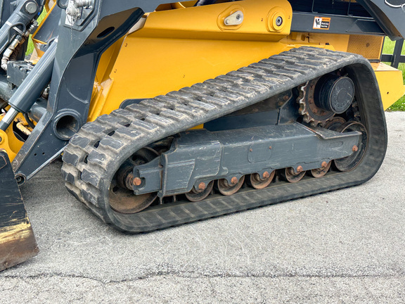 2021 John-Deere 333G