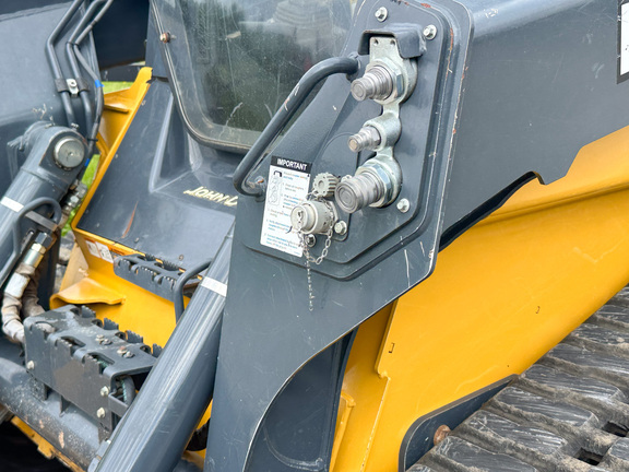 2021 John-Deere 333G