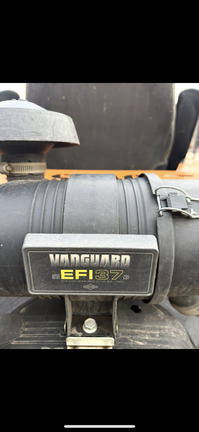 2023 Scag SCZII-61V-37BV-EFI - Photo4
