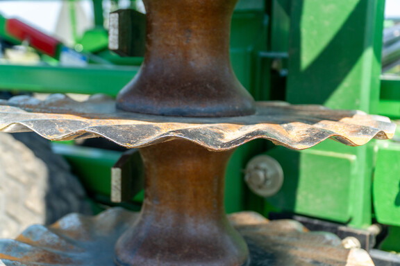 Used 2017 Great Plains 4000 TM Vertical Tillage at Koenig Equipment in Anna, OH - Photo14