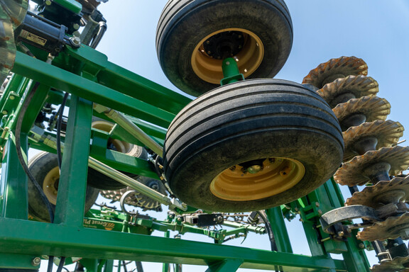 Used 2017 Great Plains 4000 TM Vertical Tillage at Koenig Equipment in Anna, OH - Photo24