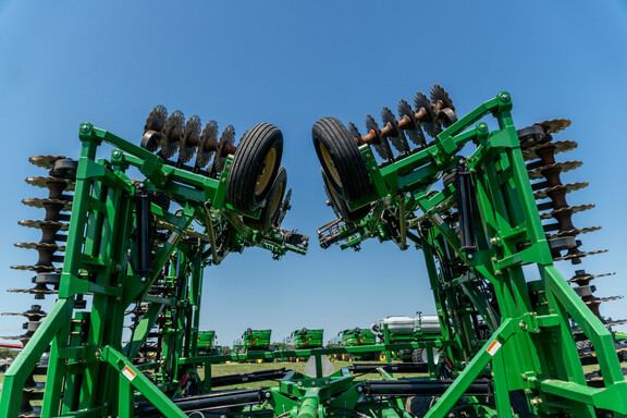 Used 2017 Great Plains 4000 TM Vertical Tillage at Koenig Equipment in Anna, OH - Photo25