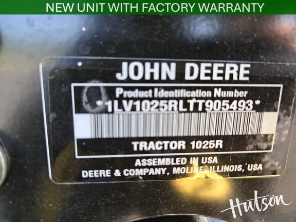 Photo of 2026 John Deere 1025R