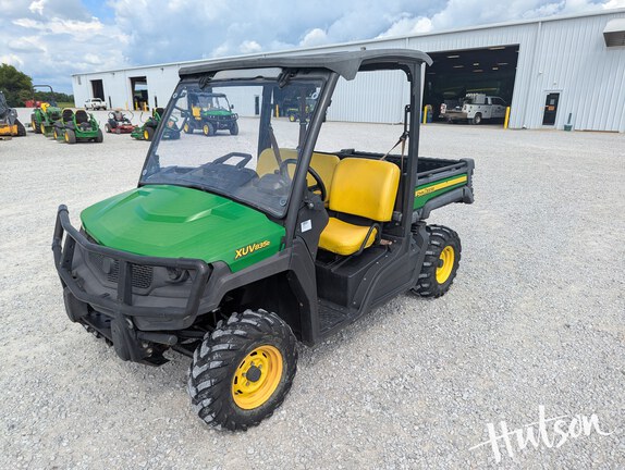 Photo of 2018 John Deere XUV 835